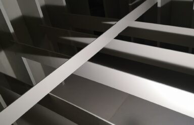 Zbiornik z tworzywa sztuczengo