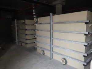 Zbiornik z tworzywa sztuczengo do wody